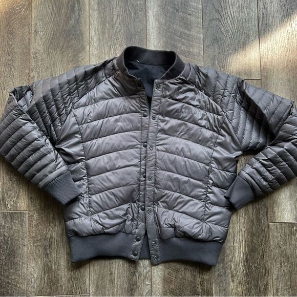 Merrell NWT Trailhead Insulated Reversible Bomber Jacket Size Small Black Grey - Picture 10 of 15